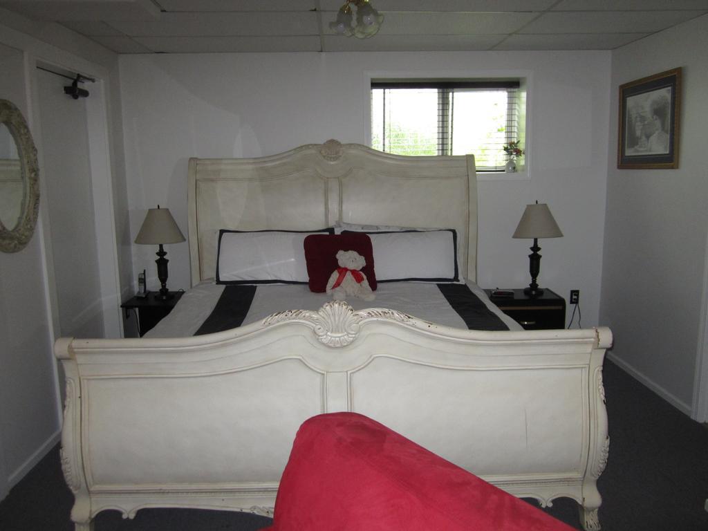Casey'S Bed & Breakfast Whitehorse Habitación foto