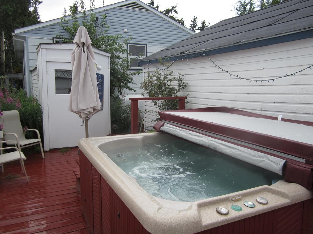 Casey'S Bed & Breakfast Whitehorse Habitación foto